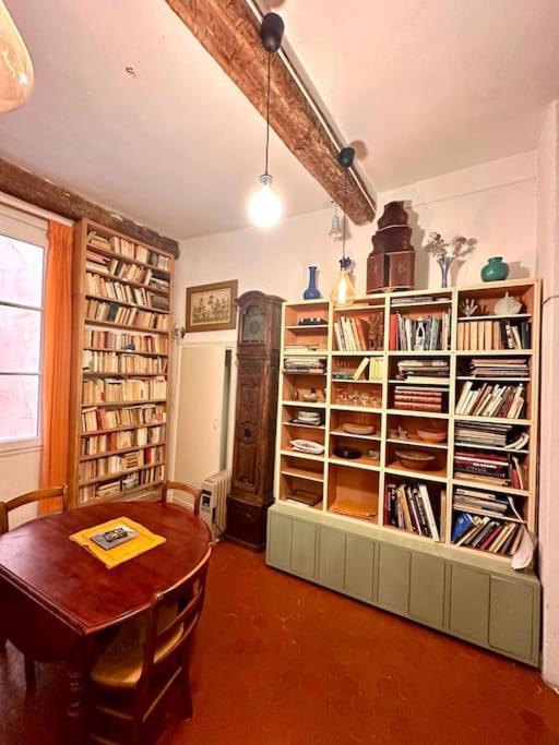 Appartement Abbaye - Spacieux Au Coeur Du Vieux-nice Nice