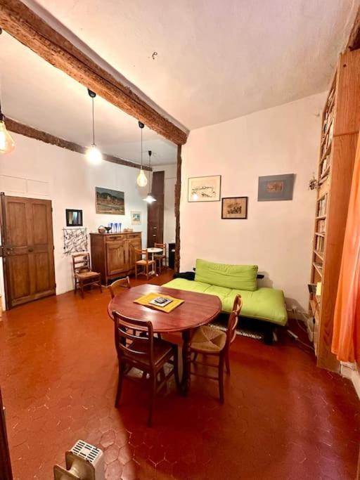 Abbaye - Spacieux Au Coeur Du Vieux-nice Appartement *